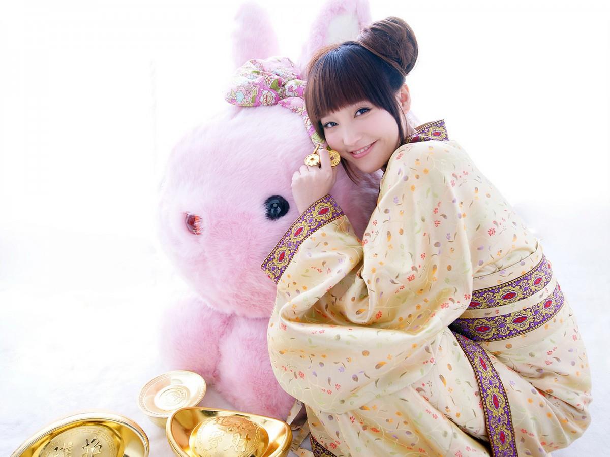 金莎兔年兔女郎图片