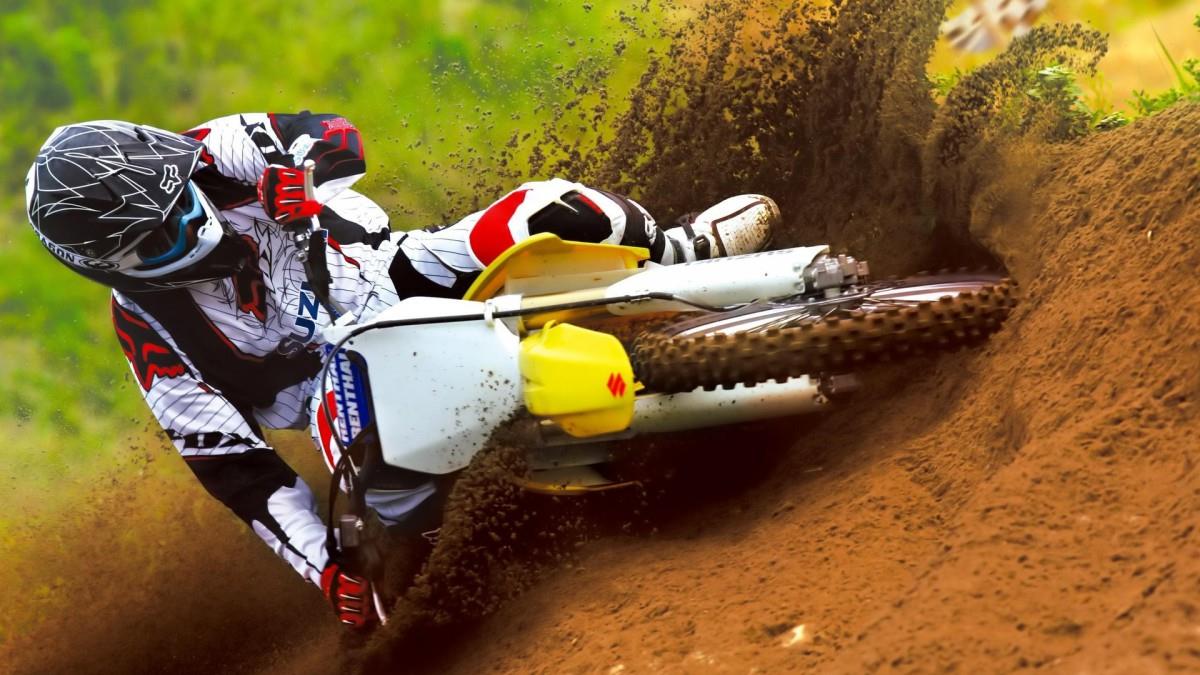 摩托赛车比赛图片