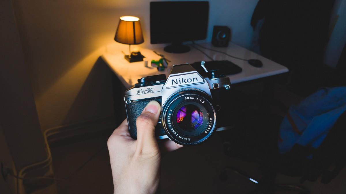 高清尼康品牌单反相机图片