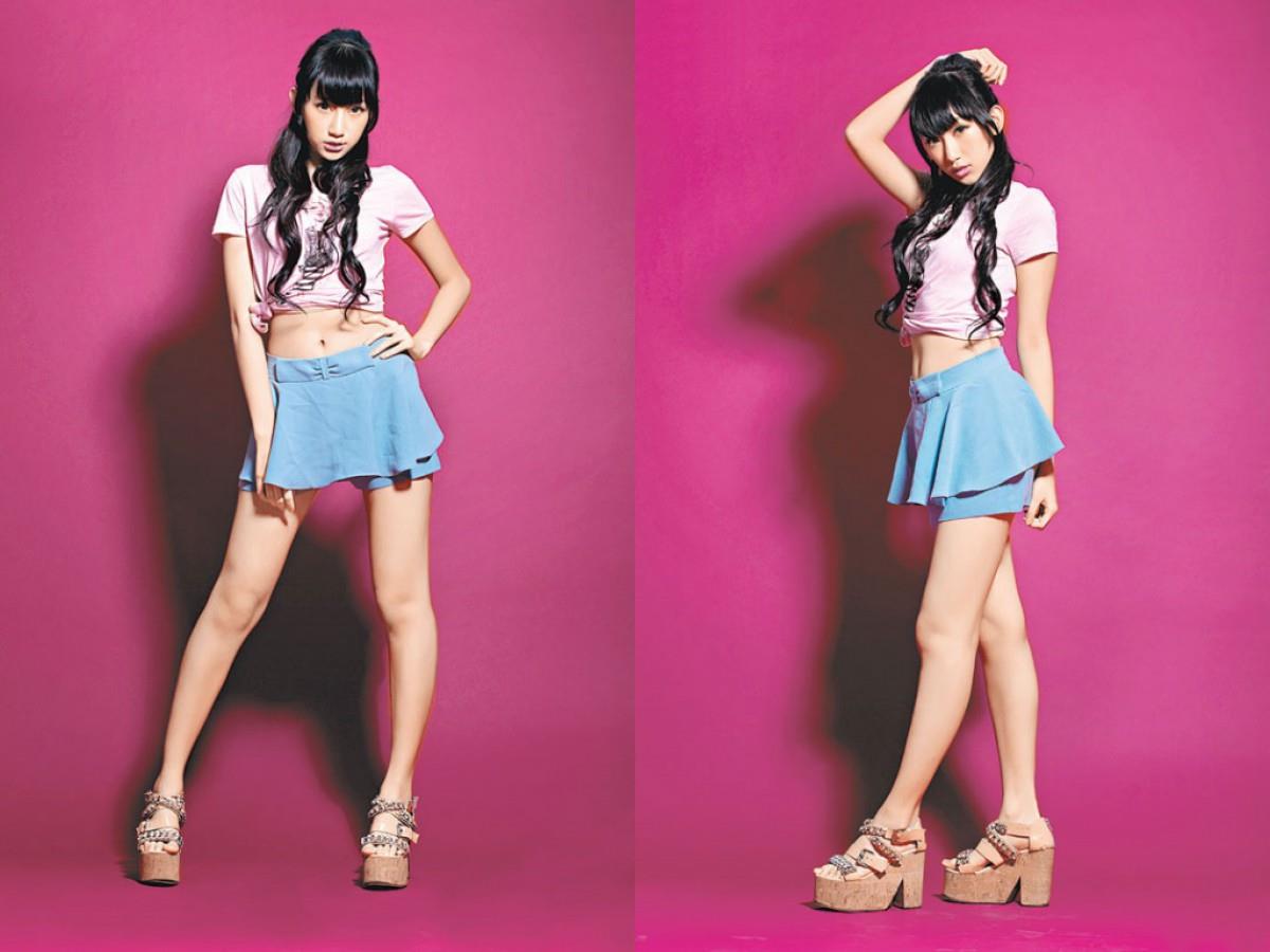 香港嫩模谢芷蕙图片