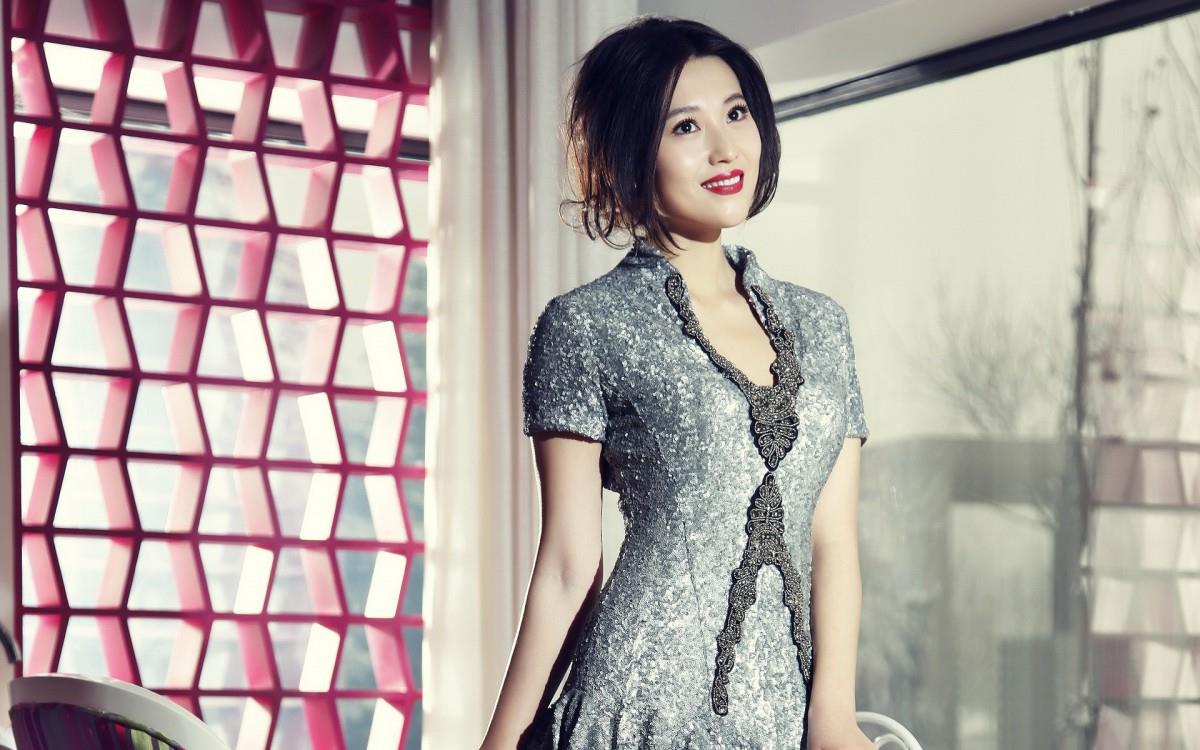 宁丹琳气质图片