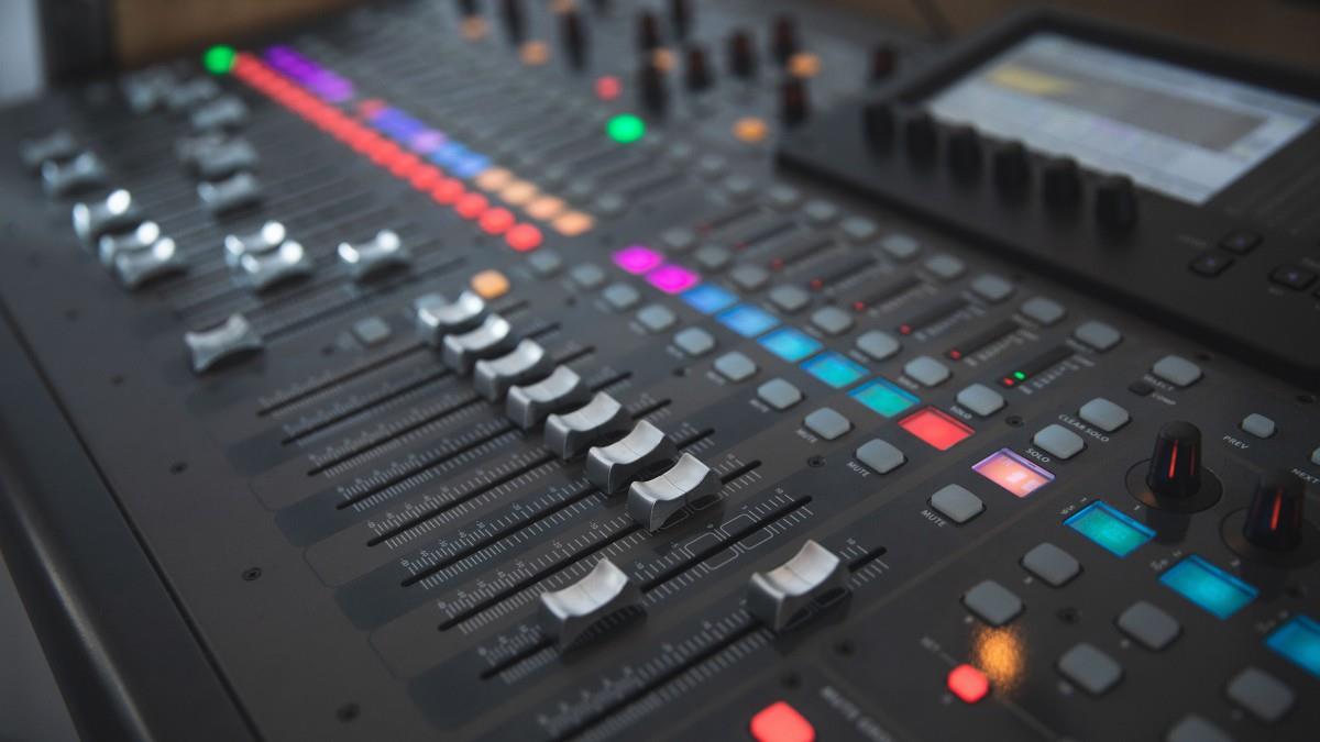 高清调音台图片大全