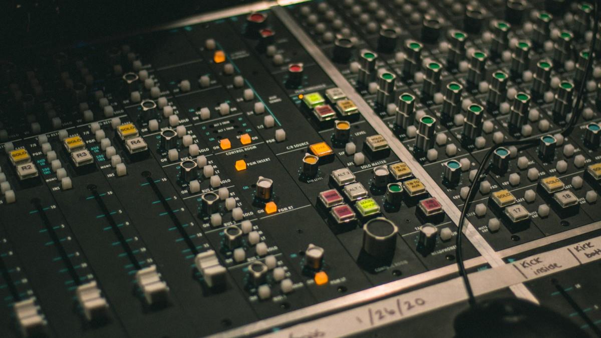 高清调音台图片大全