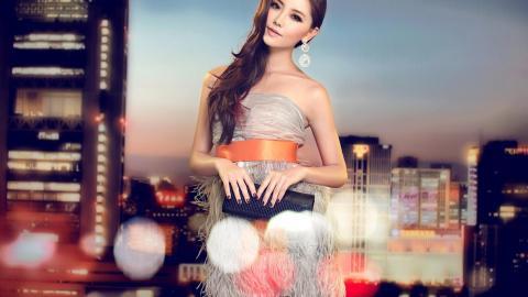 美女桌面背景图片