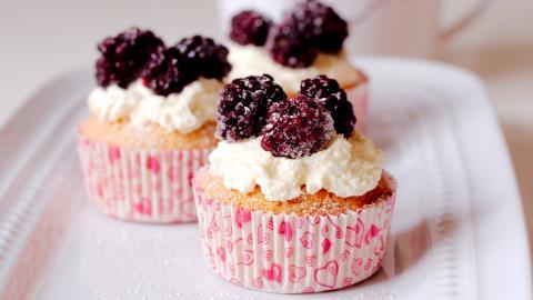 美味纸杯蛋糕图片