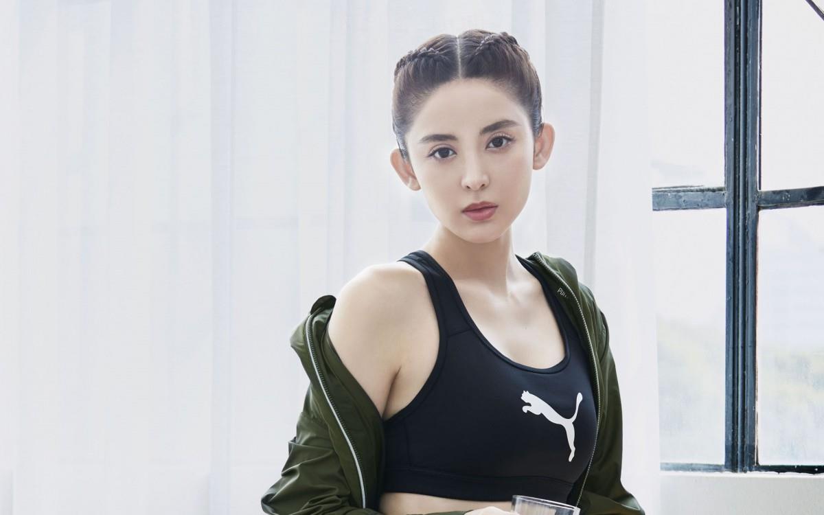 古力娜扎品牌服装代言图片