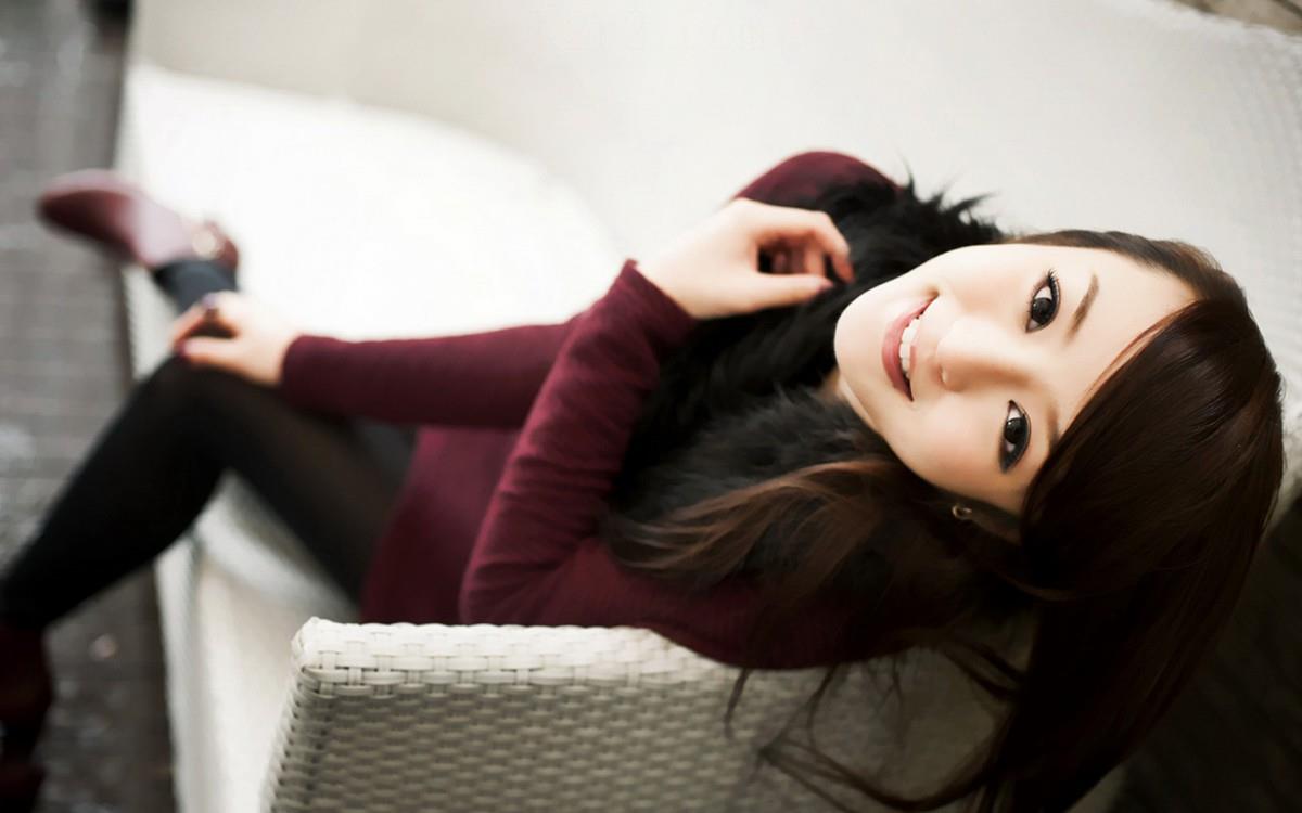 黄诗思美女图片