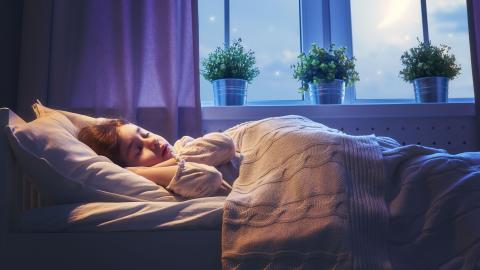 温馨母女故事梦境图片