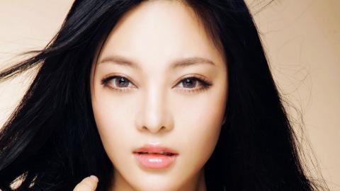 模特冯雨芝图片