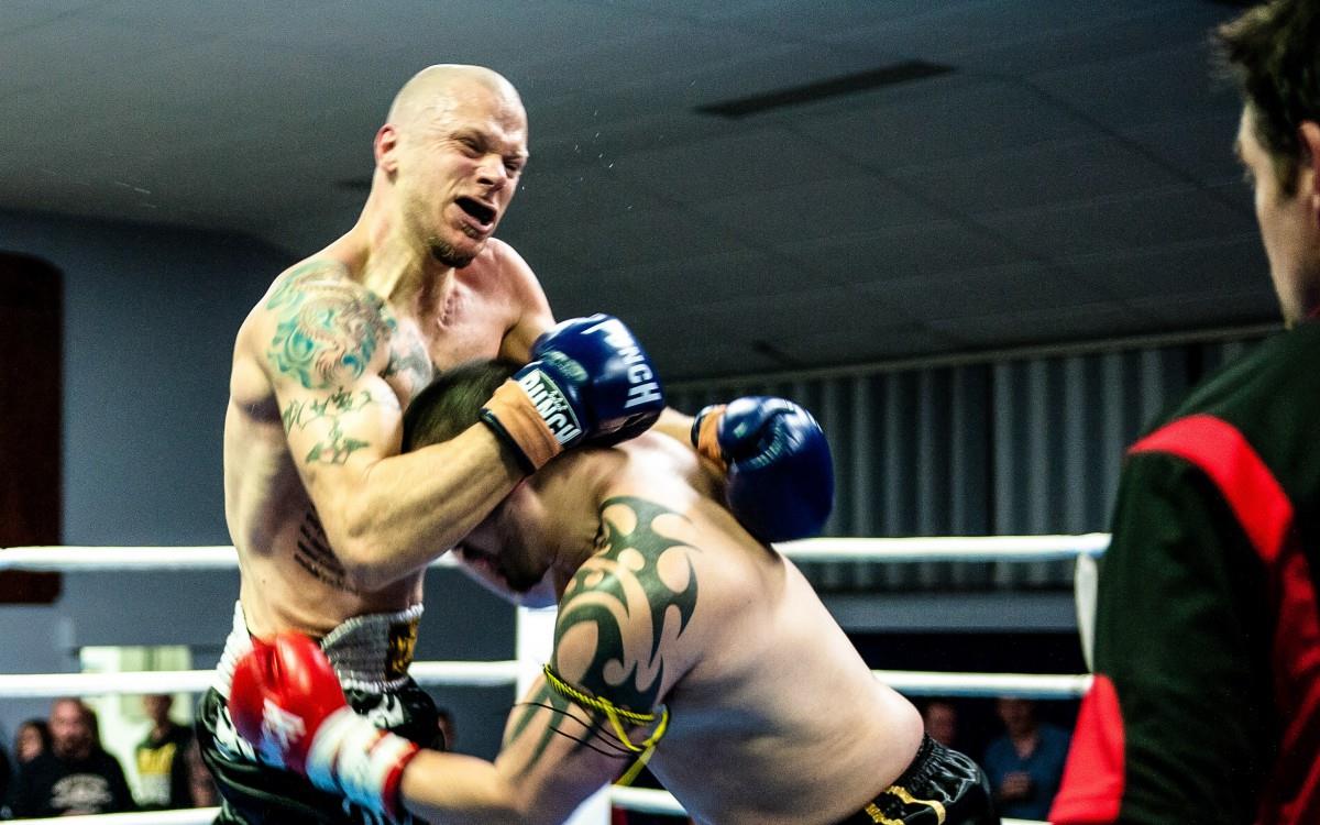 拳击比赛格斗图片