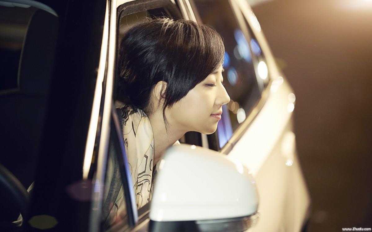 台湾女星桂纶镁图片