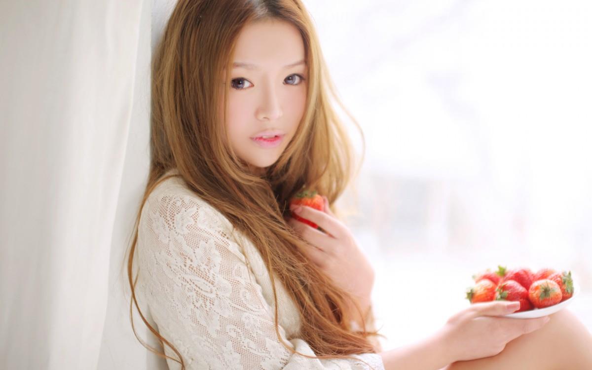 内地歌手裴紫绮图片