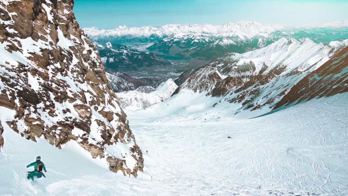 刺激的滑雪运动图片