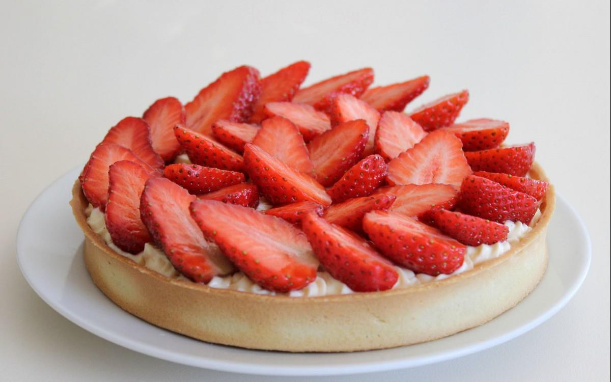 各式各样的草莓蛋糕图片