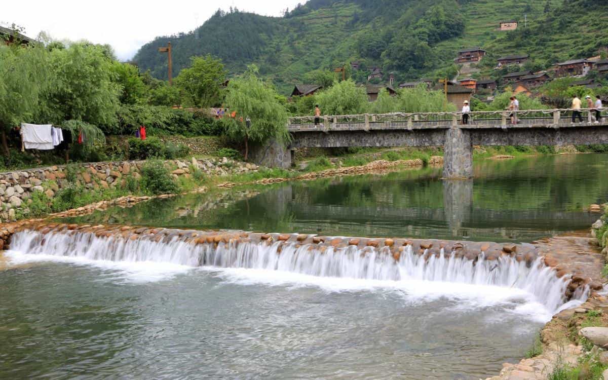 西江千户苗寨风光图片