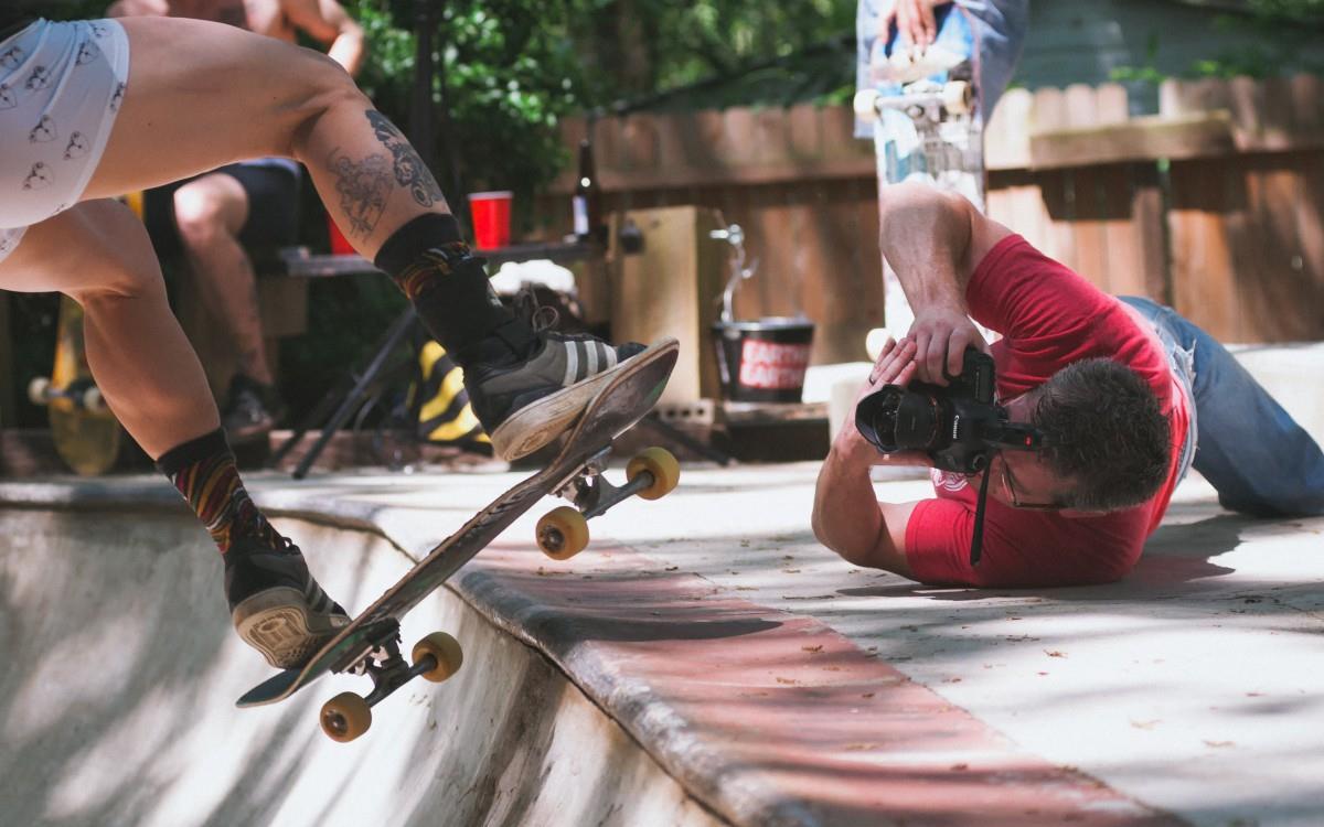 滑板运动高清图片