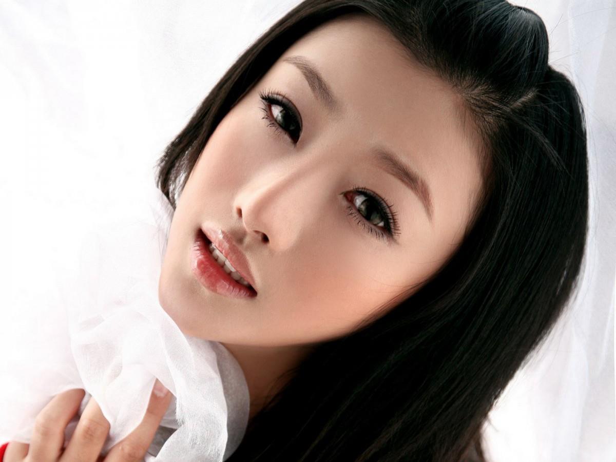 何雨檬美丽女孩图片