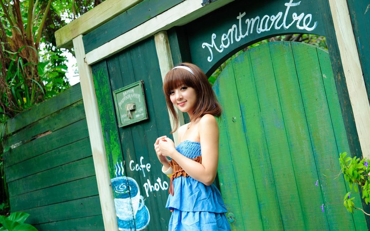 清纯可爱的果子妹妹图片