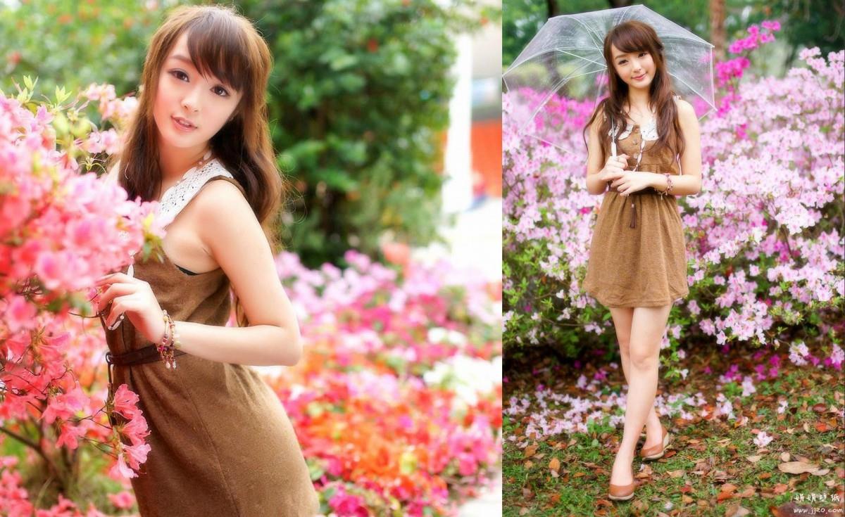 花海中的妩媚清纯女孩黄诗思图片