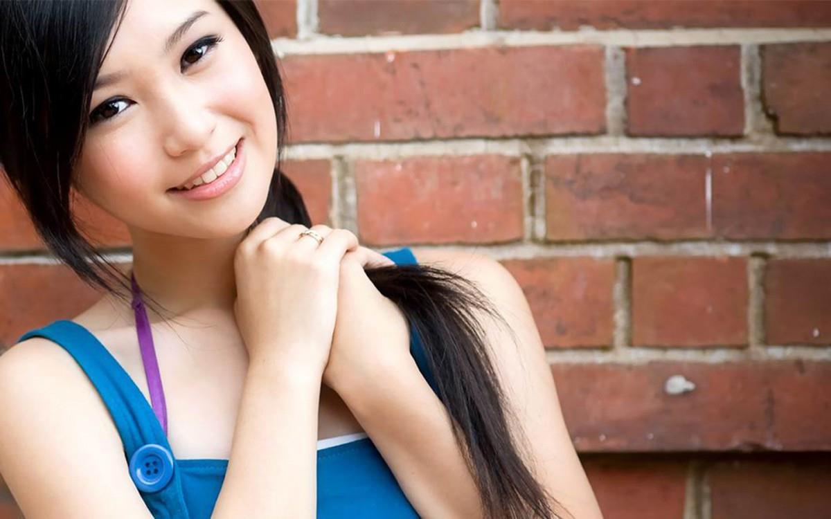 清纯可人的小学妹图片