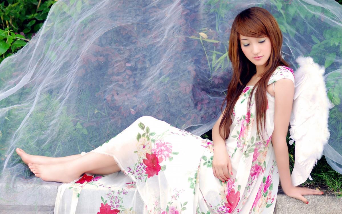 娇美似花女孩图片