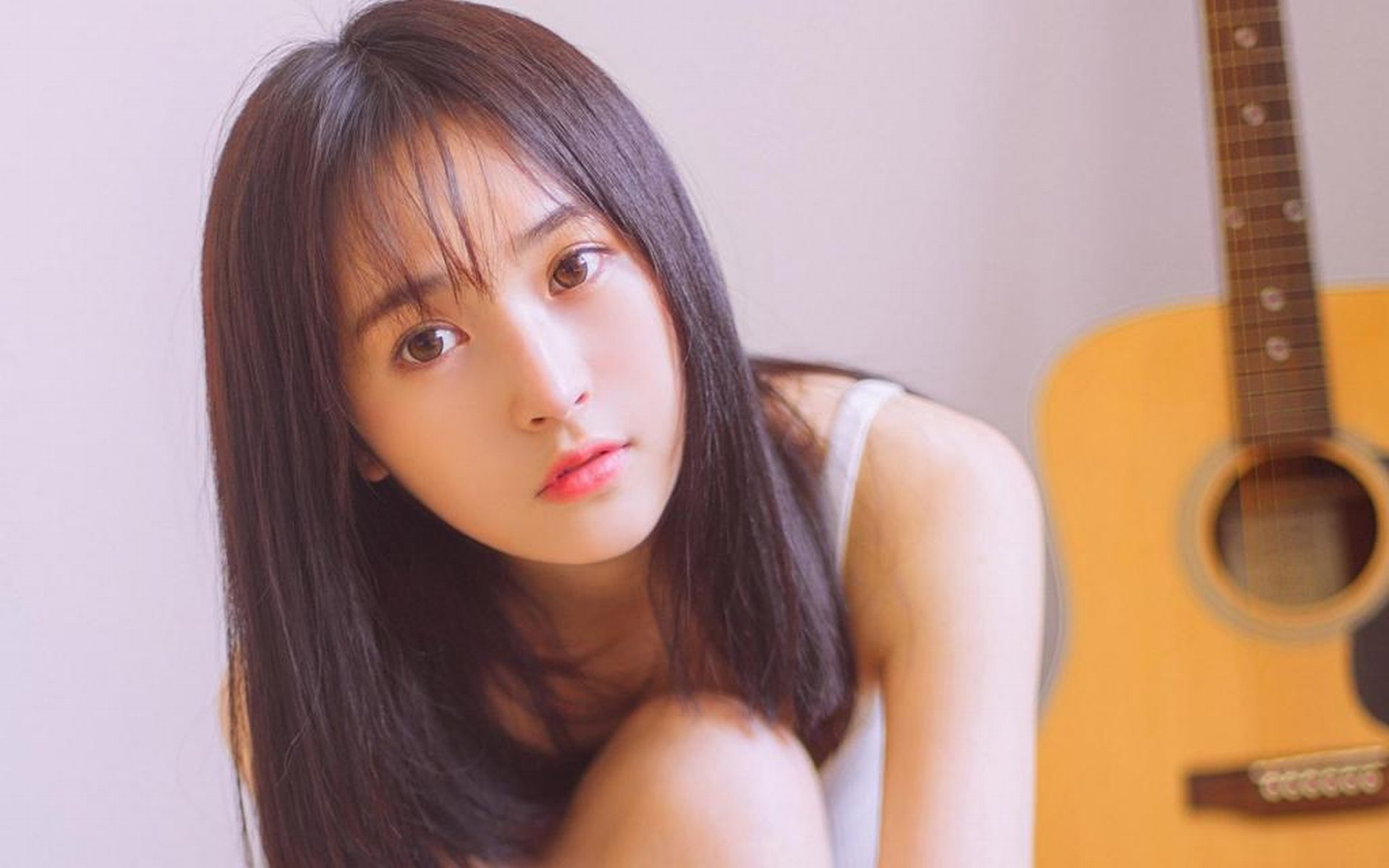 天真无邪美少女可爱女生电脑桌面高清壁纸