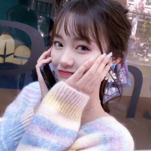 气质甜美系少女头像温柔干净