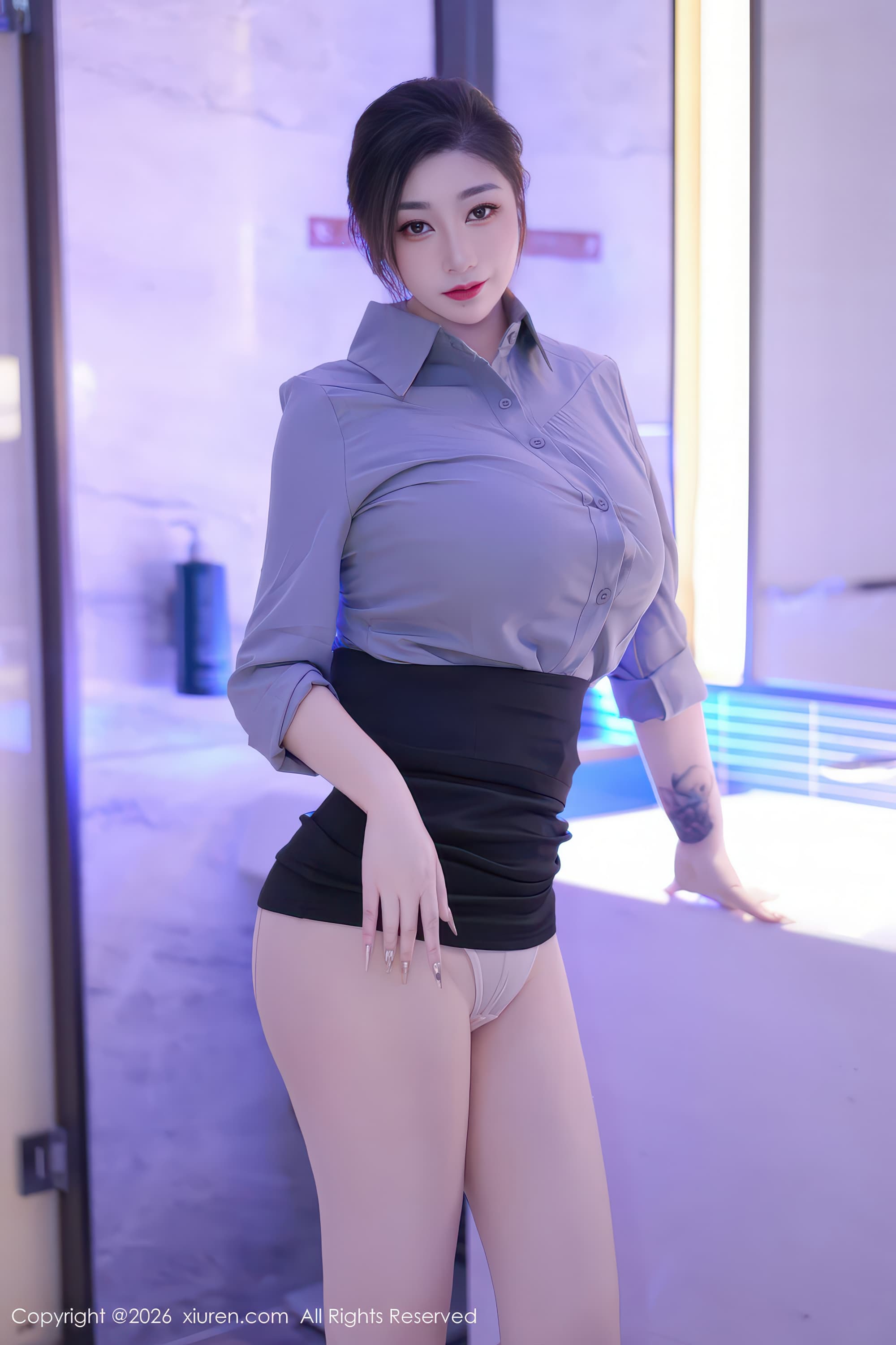 性感广告女神妲己气质妩媚动人E罩杯巨乳写真