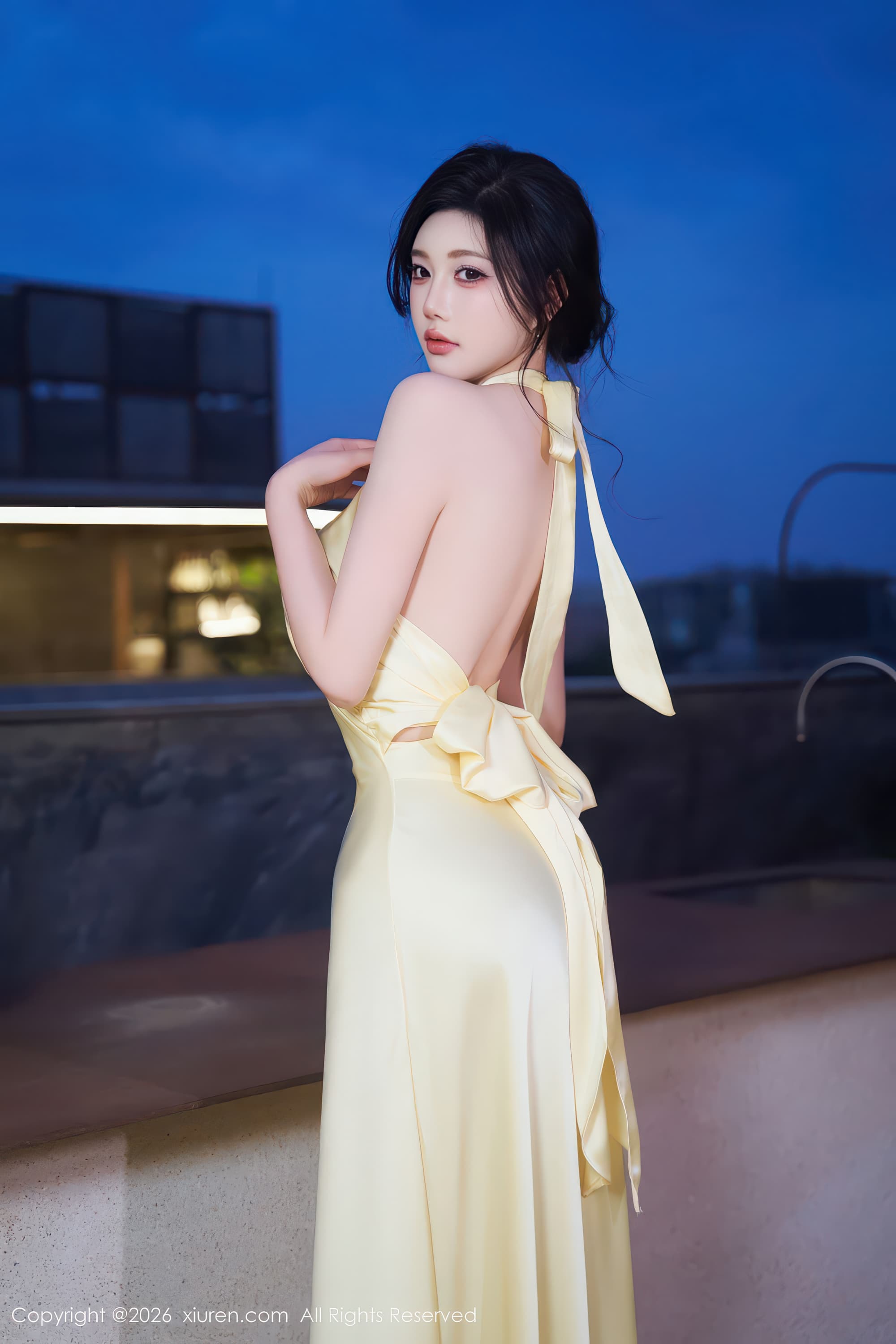 清纯少女风美女模特杨晨晨长礼服高清写真